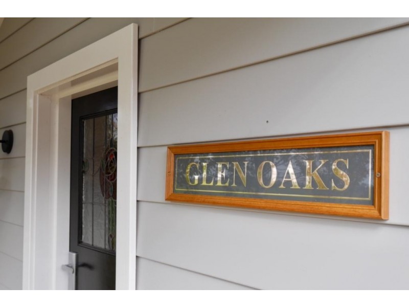 27 Little Glen Oaks Rd, Greendale NSW 2550