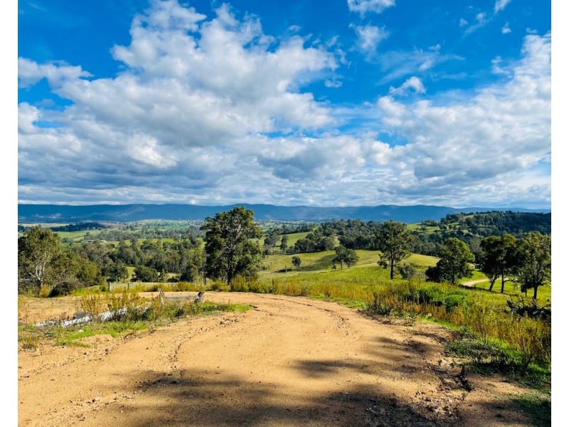 42 Batemans Rd, Morans Crossing NSW 2550