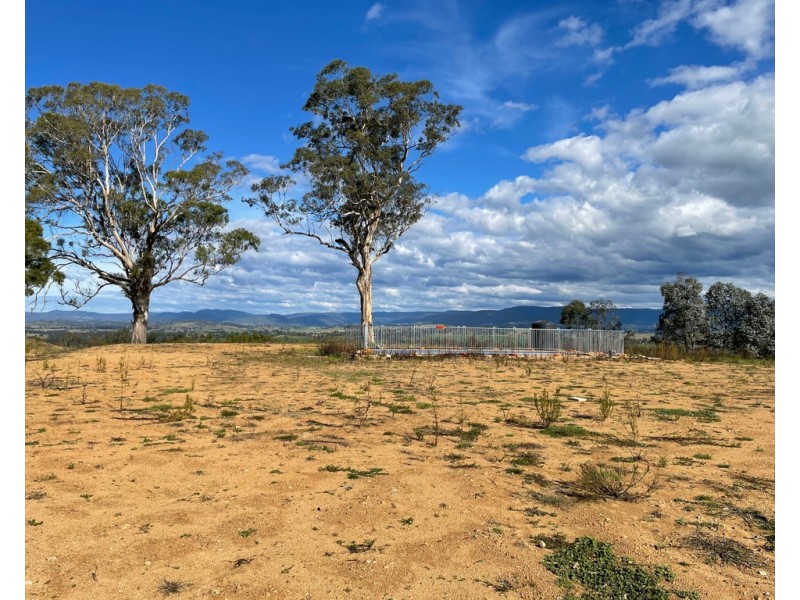 42 Batemans Rd, Morans Crossing NSW 2550