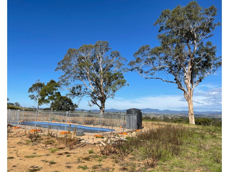 42 Batemans Rd, Morans Crossing NSW 2550