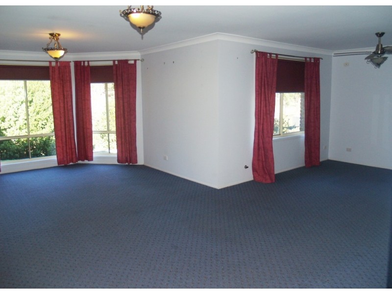 9 Eleanora Close, Wolumla NSW 2550