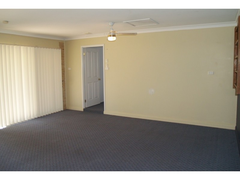 9 Eleanora Close, Wolumla NSW 2550