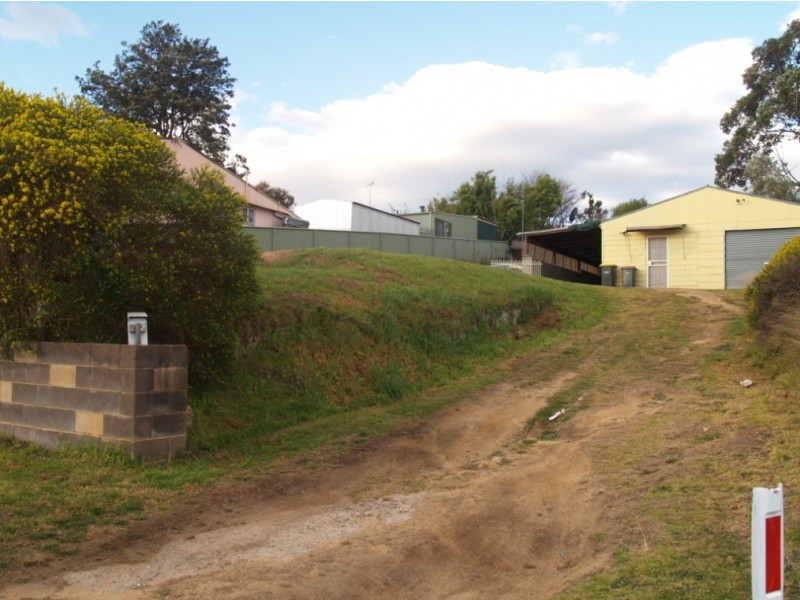 20 Mecklenberg St, Bega NSW 2550