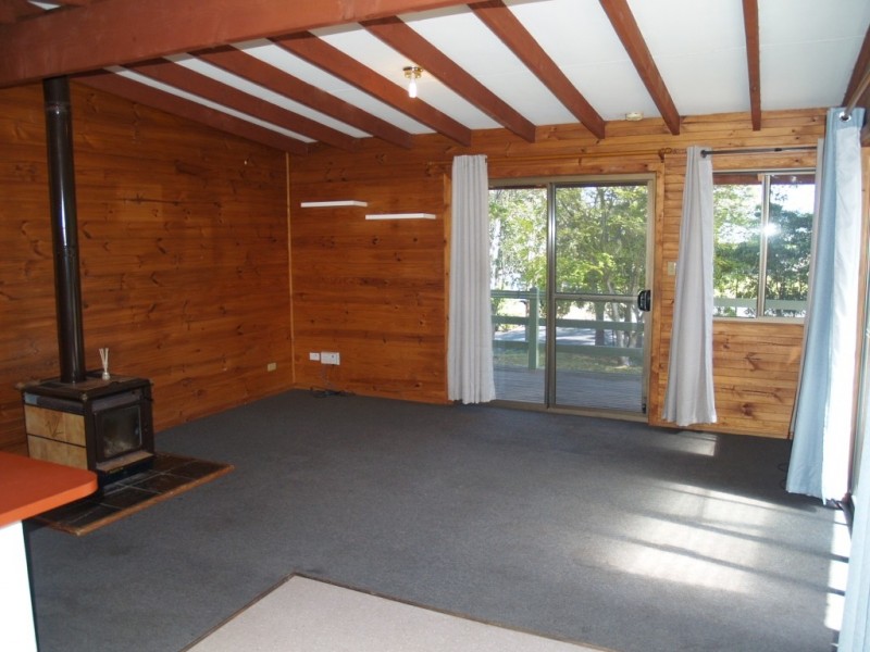 14 Smith St, Wolumla NSW 2550