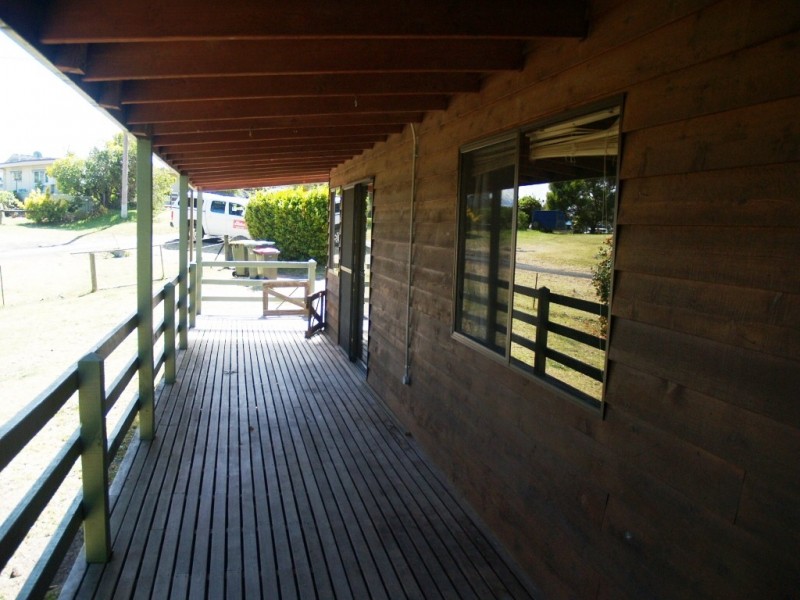 14 Smith St, Wolumla NSW 2550