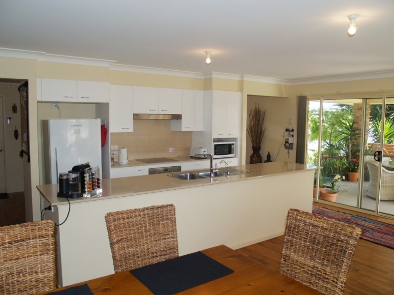 48 Glen Mia Drive, Bega NSW 2550