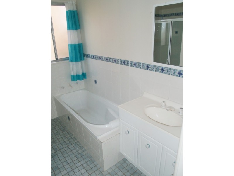 20 Spindler St, Bega NSW 2550