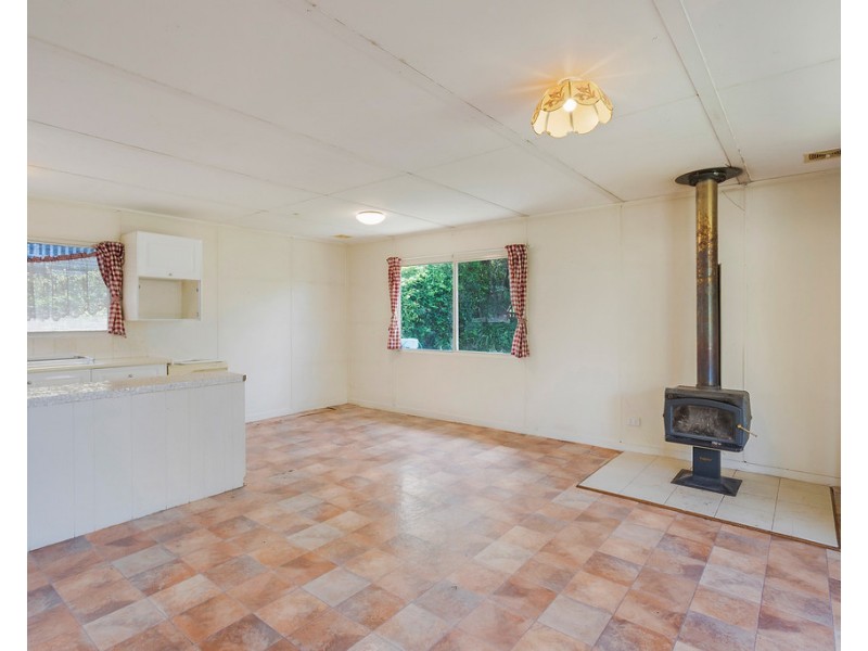 18 Eden St, Candelo NSW 2550