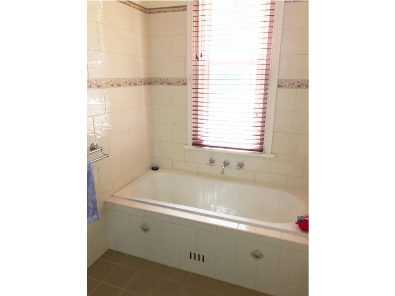 Allestree House, Kameruka NSW 2550