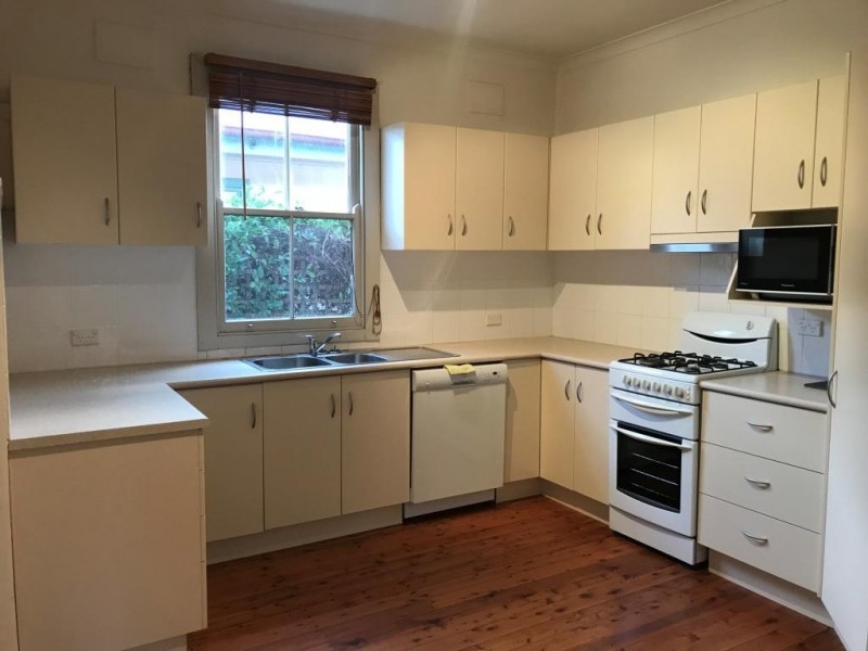 26 Hill Street, Bega NSW 2550