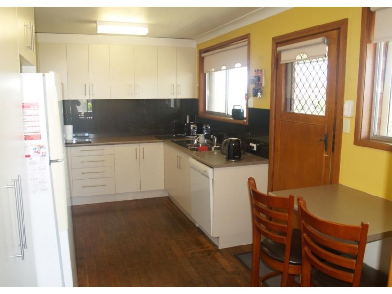 185 Auckland St, Bega NSW 2550