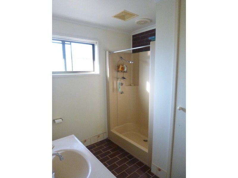 Unit 4/ 19-21 Eden St, Bega NSW 2550