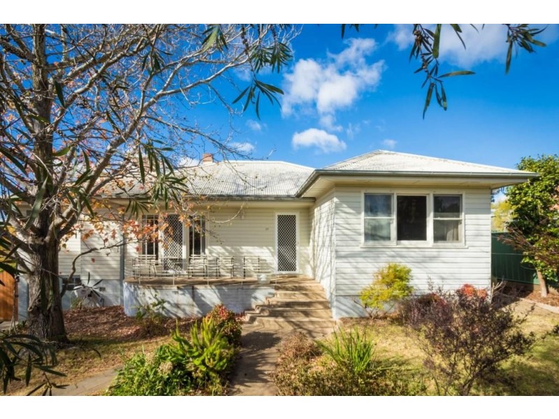 24 Spindler St, Bega NSW 2550