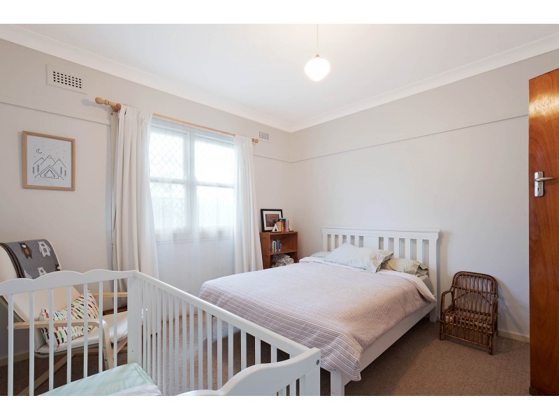 24 Spindler St, Bega NSW 2550