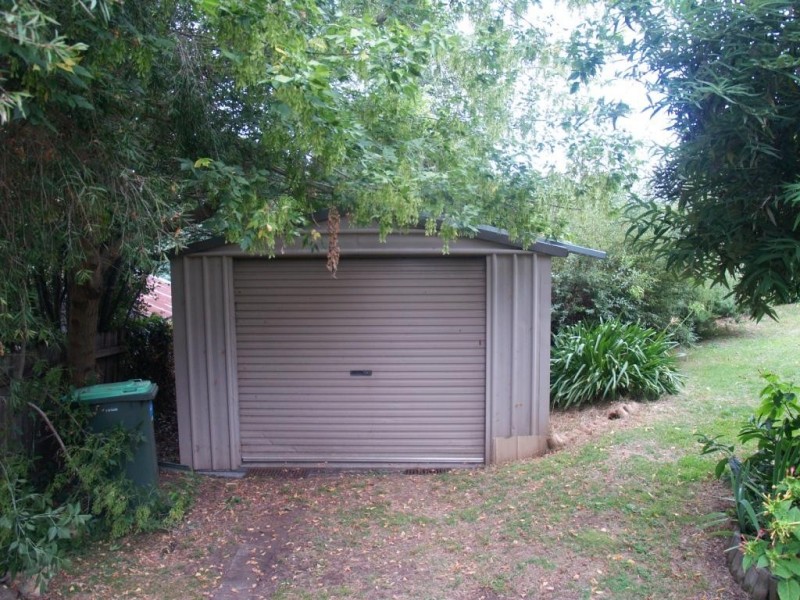 18 Eden St, Candelo NSW 2550