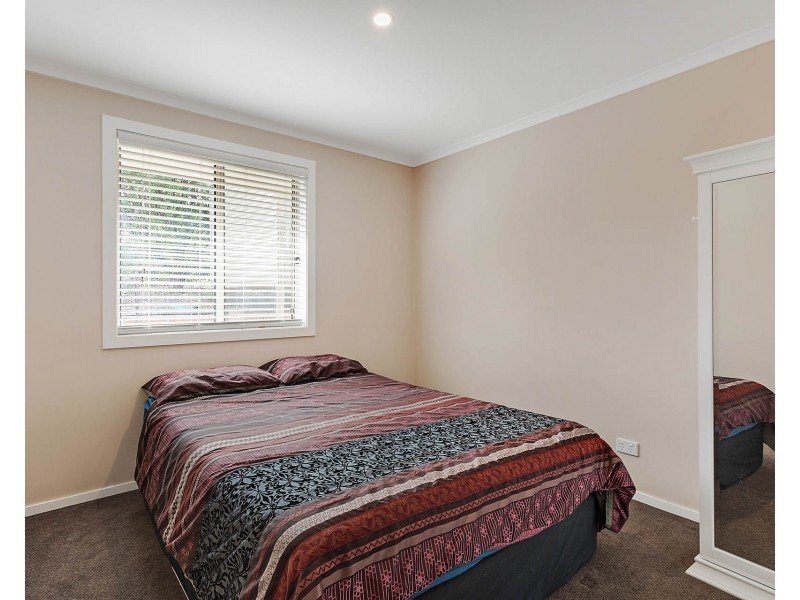 67 Glen Mia Drive, Bega NSW 2550