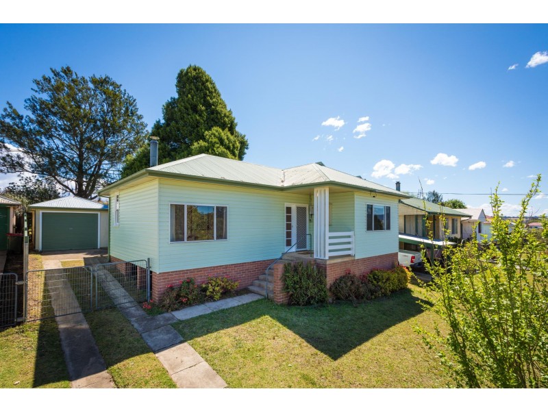 47 Meringo St, Bega NSW 2550