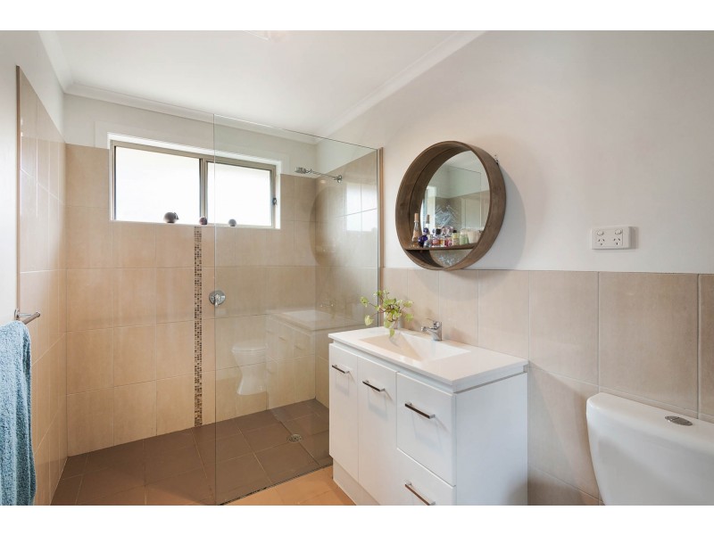 67 Glen Mia Drive, Bega NSW 2550