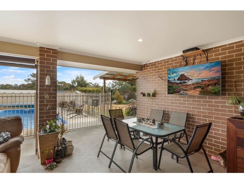 67 Glen Mia Drive, Bega NSW 2550