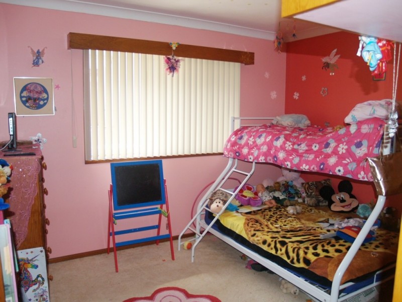 60 Ravenswood St, Bega NSW 2550