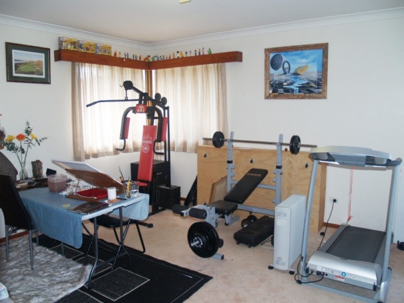 60 Ravenswood St, Bega NSW 2550