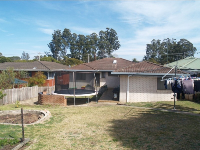 60 Ravenswood St, Bega NSW 2550
