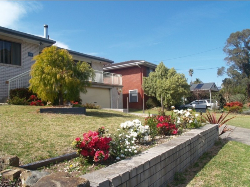 60 Ravenswood St, Bega NSW 2550