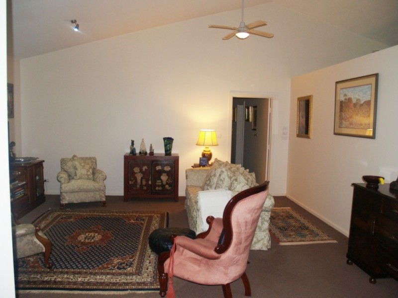 10 Ferntree Lane, Wallagoot NSW 2550