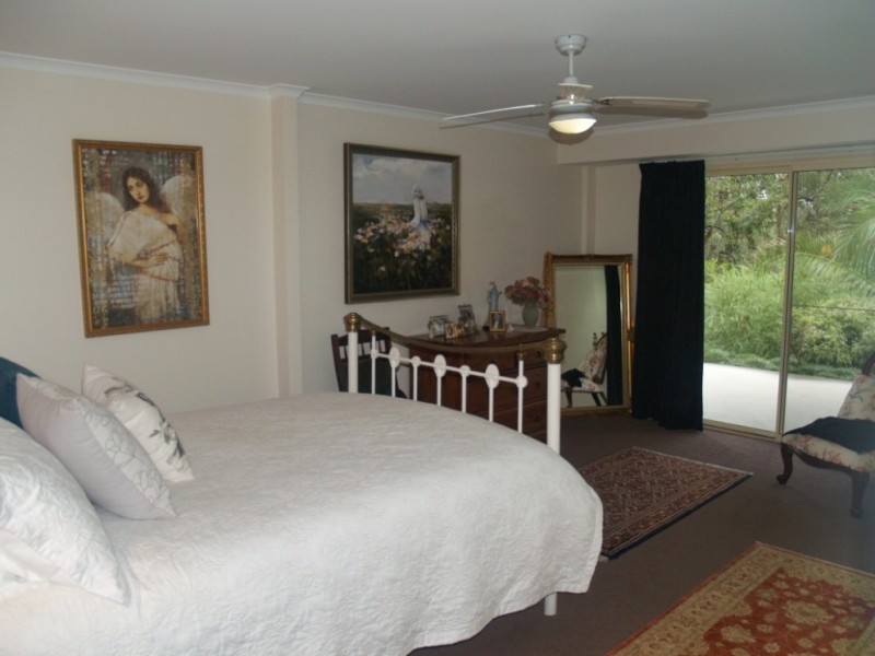 10 Ferntree Lane, Wallagoot NSW 2550