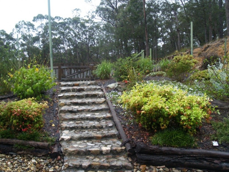 10 Ferntree Lane, Wallagoot NSW 2550