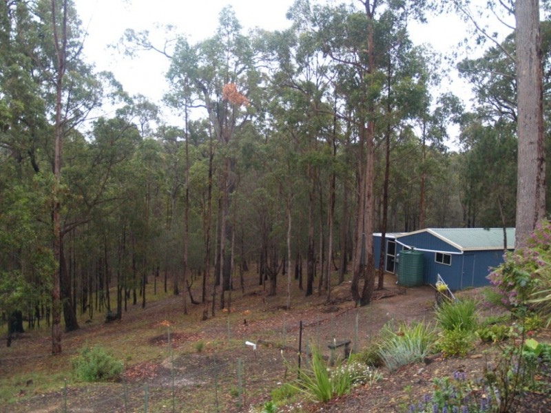 10 Ferntree Lane, Wallagoot NSW 2550