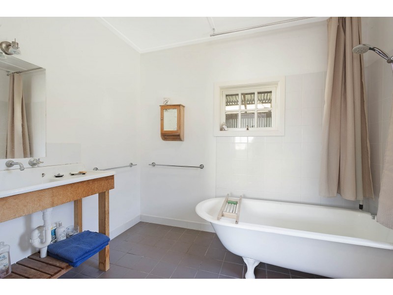 123 Dummett Jessops Rd, Quaama NSW 2550