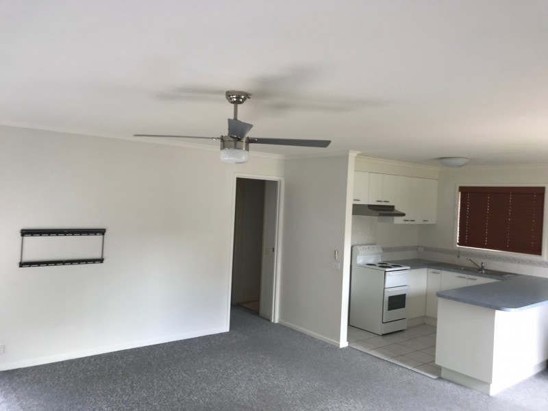 6 Manning Street, Bega NSW 2550