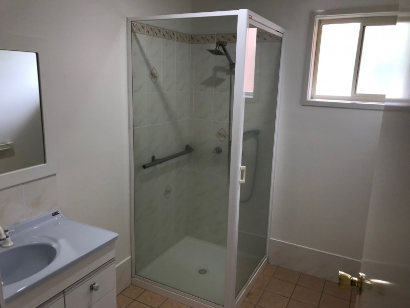 6 Manning Street, Bega NSW 2550