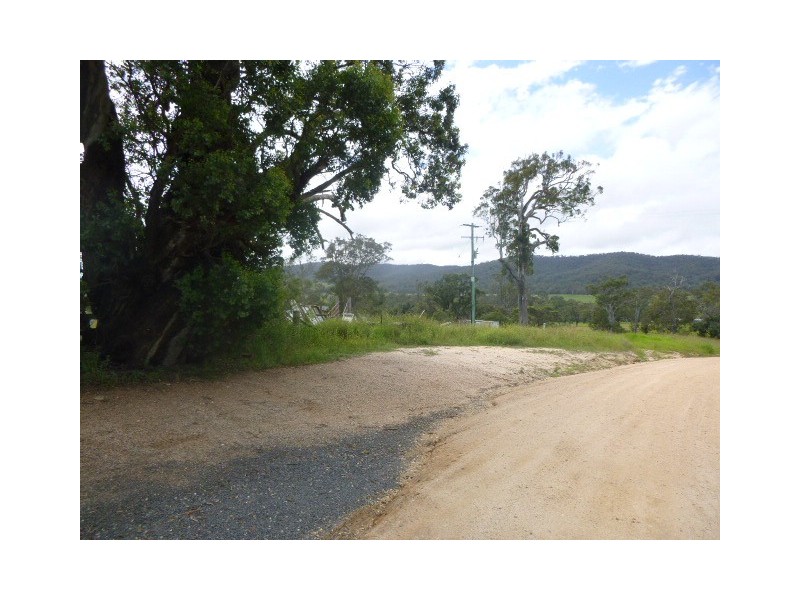 19 Moorlands Lane, Frogs Hollow NSW 2550
