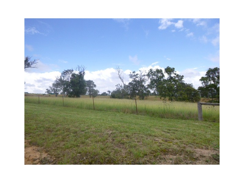 19 Moorlands Lane, Frogs Hollow NSW 2550