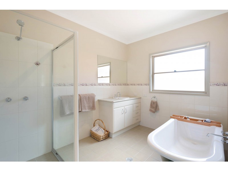 107 Kisimul Rd, Bega NSW 2550
