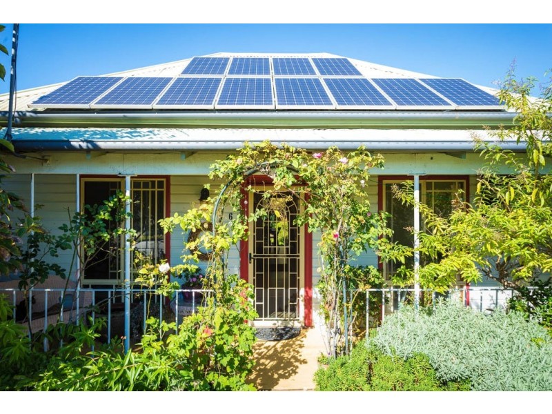 6 Bega St, Bega NSW 2550