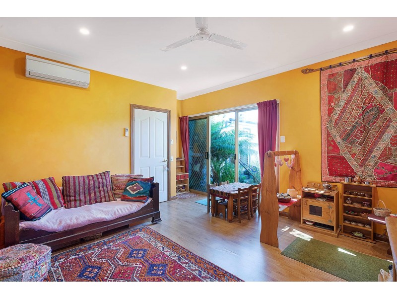 6 Bega St, Bega NSW 2550