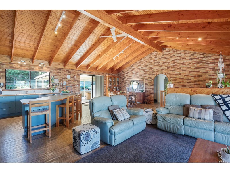 24 Cloverdale Lane, Coopers Gully NSW 2550