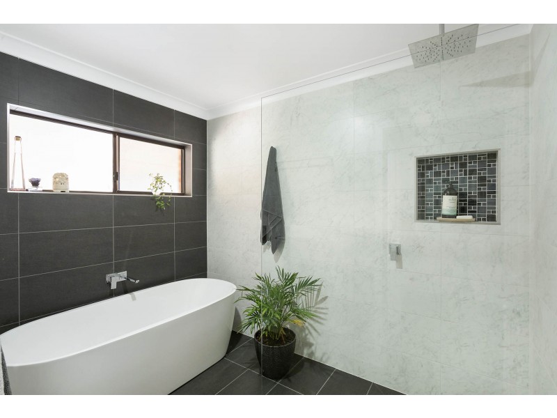 24 Cloverdale Lane, Coopers Gully NSW 2550