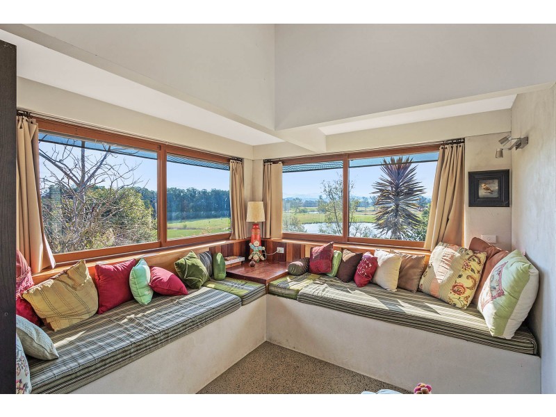 48 Corandirk Lane, Bega NSW 2550