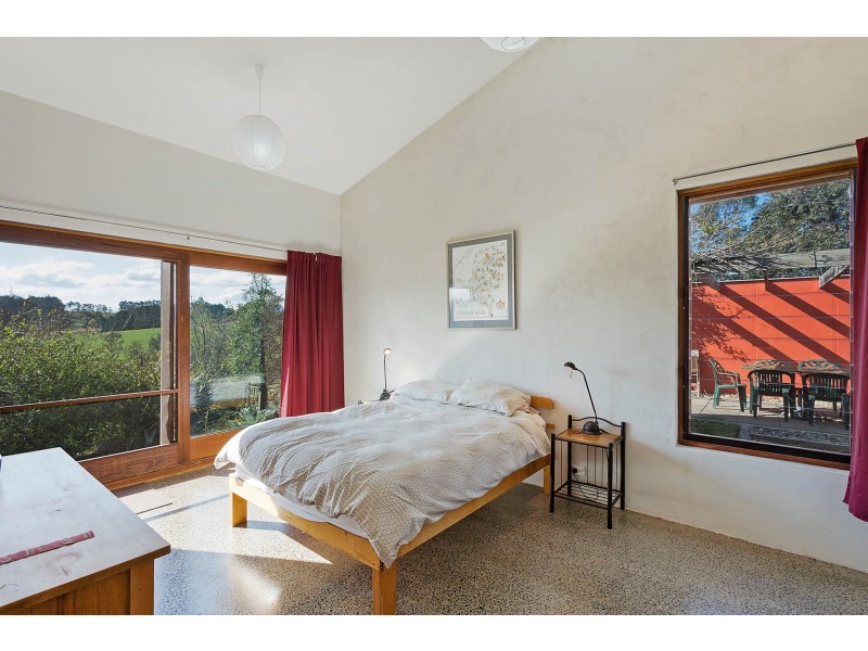 48 Corandirk Lane, Bega NSW 2550