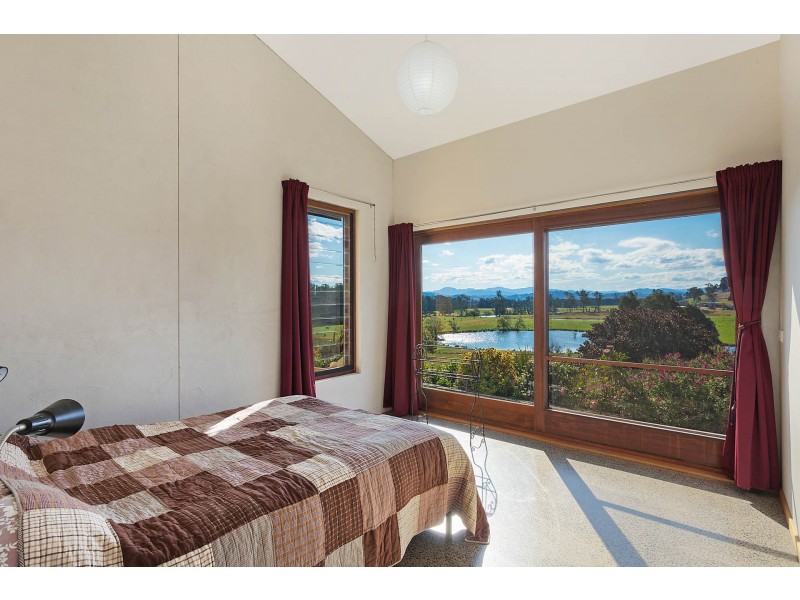 48 Corandirk Lane, Bega NSW 2550