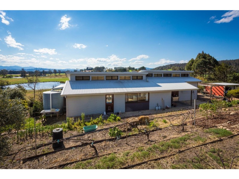 48 Corandirk Lane, Bega NSW 2550