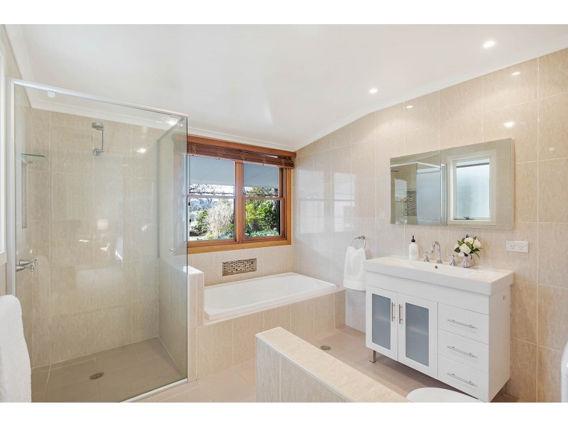 19 Old Mill Rd, Wolumla NSW 2550