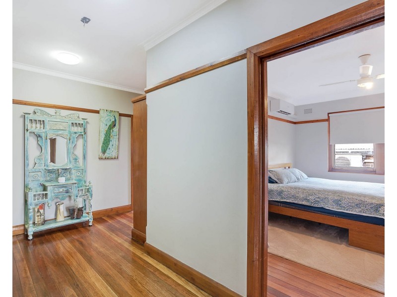 77 Bega Street, Bega NSW 2550