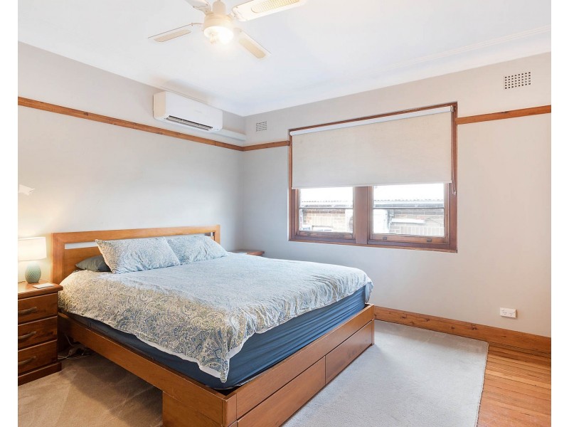 77 Bega Street, Bega NSW 2550