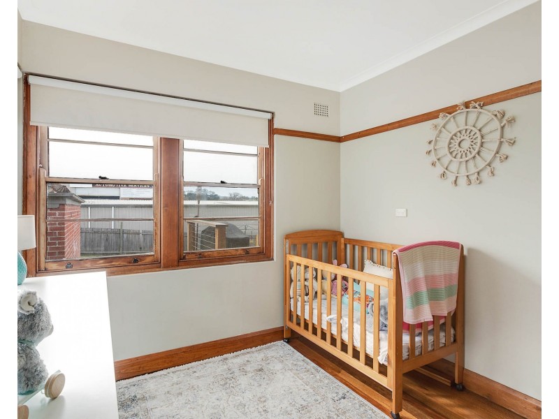 77 Bega Street, Bega NSW 2550