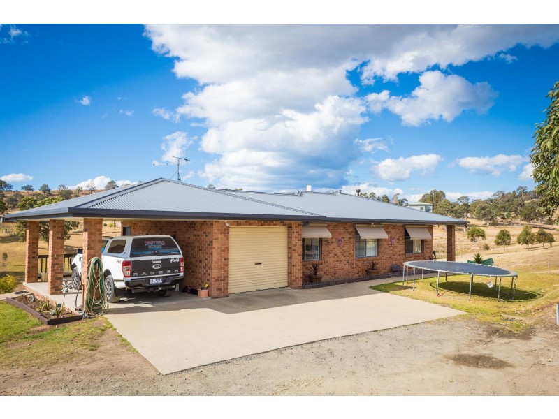 74 Max Slater Drive, Bega NSW 2550